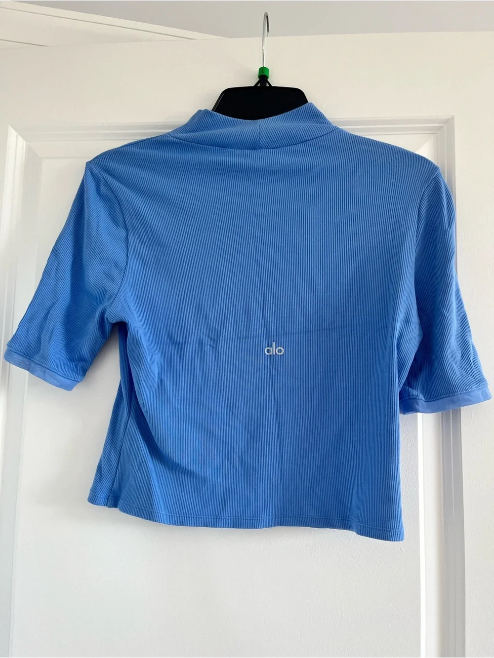 ALO Yoga Ribbed Mock Neck Short Sleeve Top